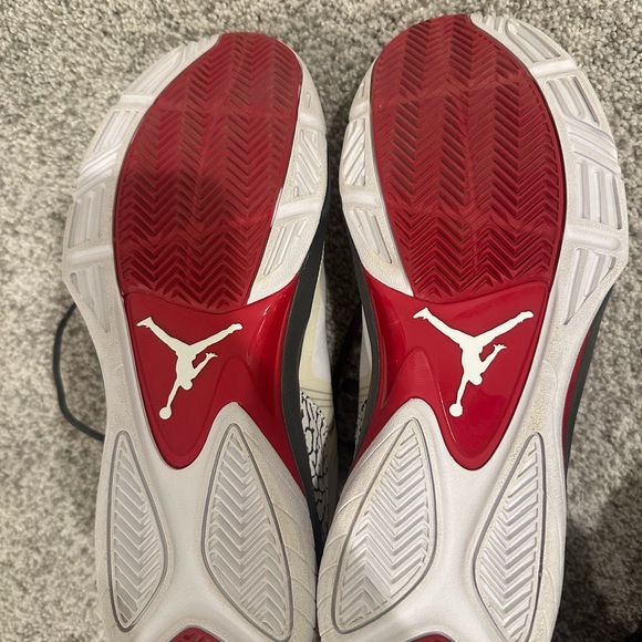 Jordan Flywire - Picture 4 of 4